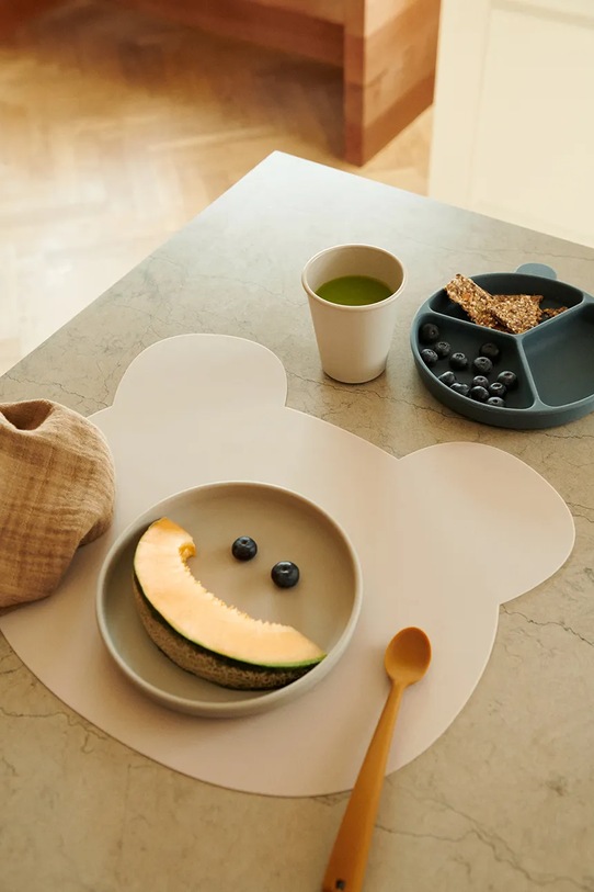 Хлопчик Liewood підставка Aura Bear Placemat LW20215 бежевий