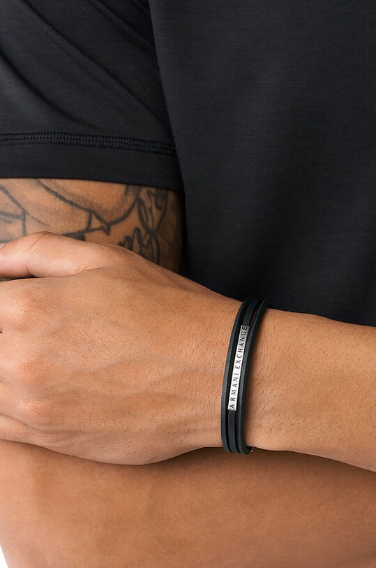 Kiegészítők Armani Exchange bőr karkötő AXG0085040 fekete