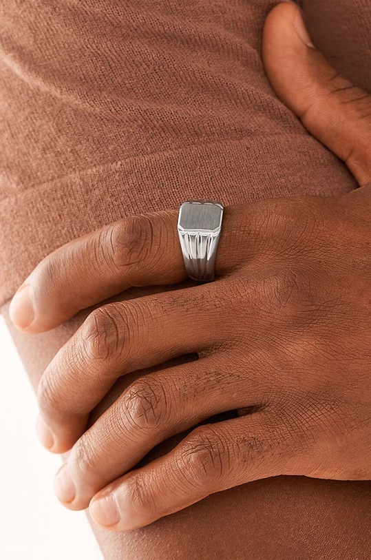 Fossil pierścionek JF04467040 srebrny