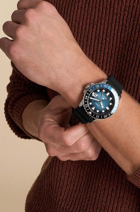 Годинник Fossil чорний FS6049
