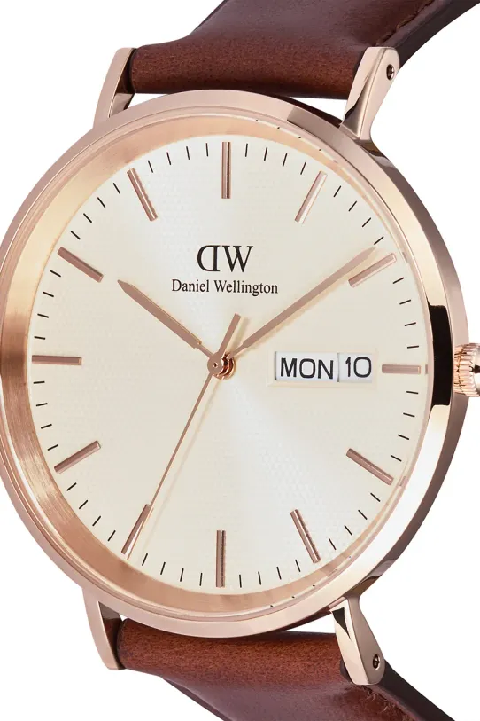 Daniel Wellington zegarek brązowy DW00100829