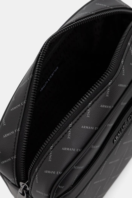 Armani Exchange косметичка чоловіча чорний XM002600.AF22654.NOS