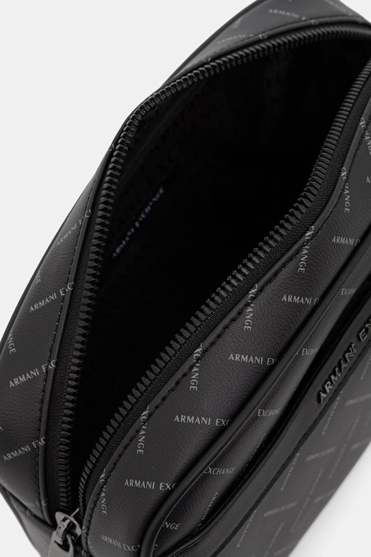 Armani Exchange косметичка чоловіча чорний XM002600.AF22654.NOS