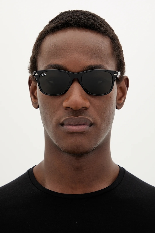 Ray-Ban - Γυαλιά New Wayfarer 0RB2132.901L