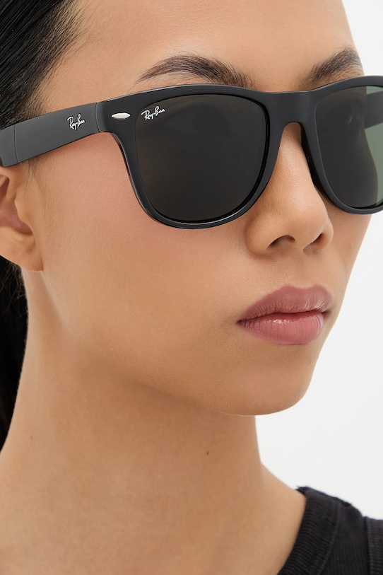 Ray-Ban – Okulary FOLDING WAYFARER RB4105.601.54