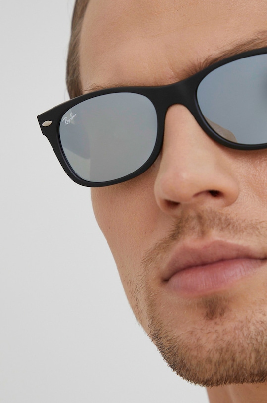 Brýle Ray-Ban NEW WAYFARER 0RB2132.622/30