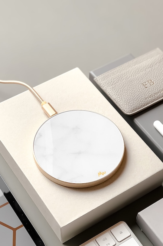 Lifestyle Marie Wolt - Incarcator wireless 1001G. alb