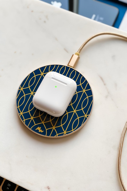 Marie Wolt - Ασύρματος φορτιστής 1016G