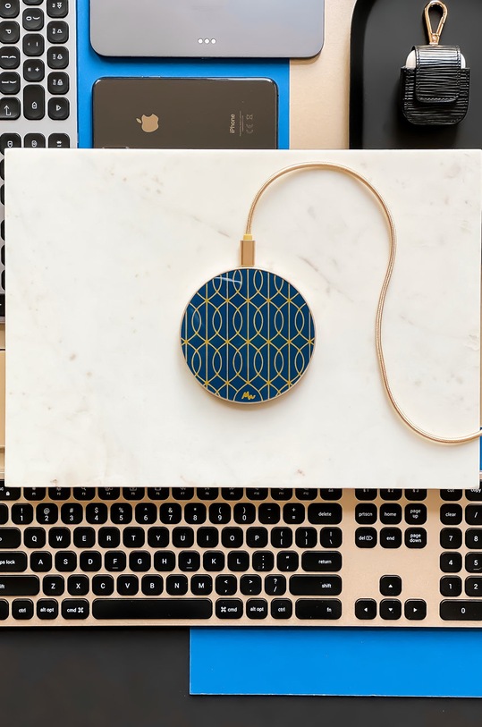 Marie Wolt - Ασύρματος φορτιστής 1016G