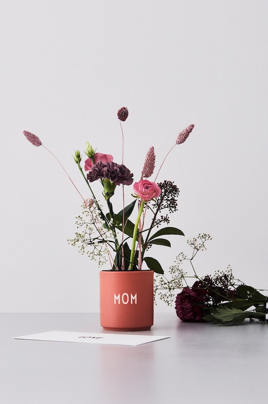 Кухня та бар Design Letters - Чашка 10101002NUDEMOM бежевий