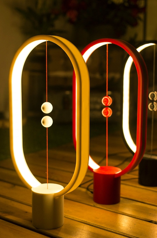 Allocacoc - Stolná lampa Heng Balance DH0075RD/HBLEUC