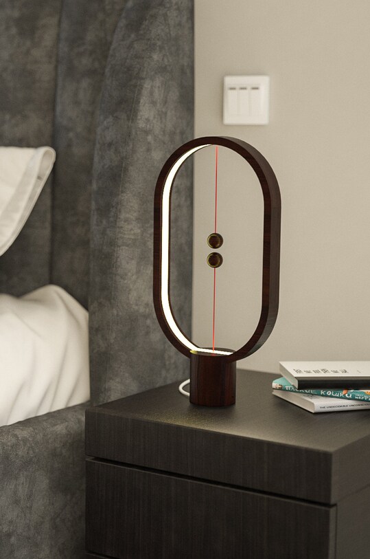 Obývací pokoj a ložnice Allocacoc - Stolní lampa Heng Balance DH0075BK/HBLEUC černá