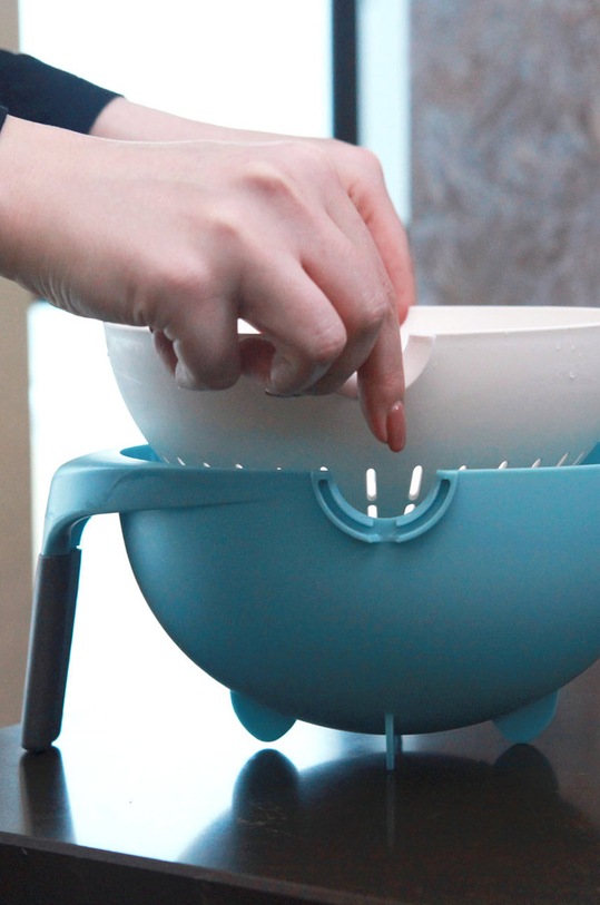 Allocacoc - Багатофункціональна посудина BalanceColander DH0146BL/EQBLCO