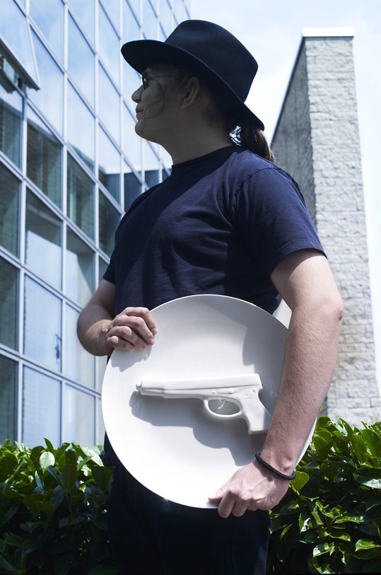 Pols Potten talerz dekoracyjny 230.210.037 biały AA00