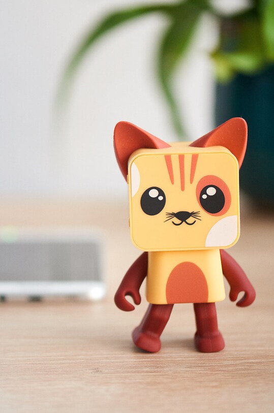 MOB - Танцююча колонка DA.03 червоний AA00