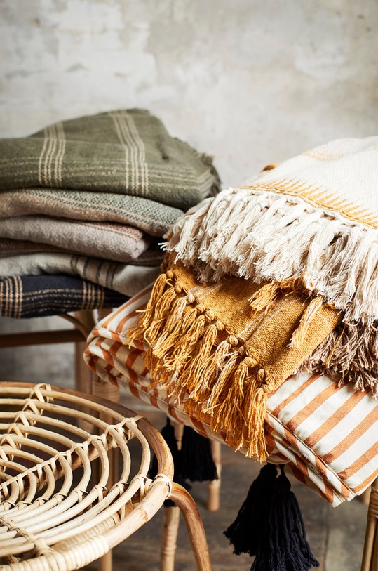 Madam Stoltz pătură JETH8345 maro AA00