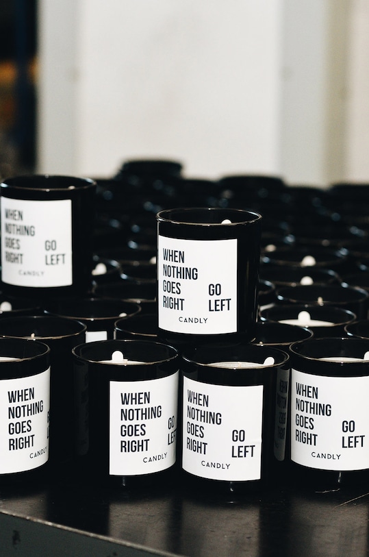 Candly - Lumanare parfumata de soia Just breathe 250 g No1JB