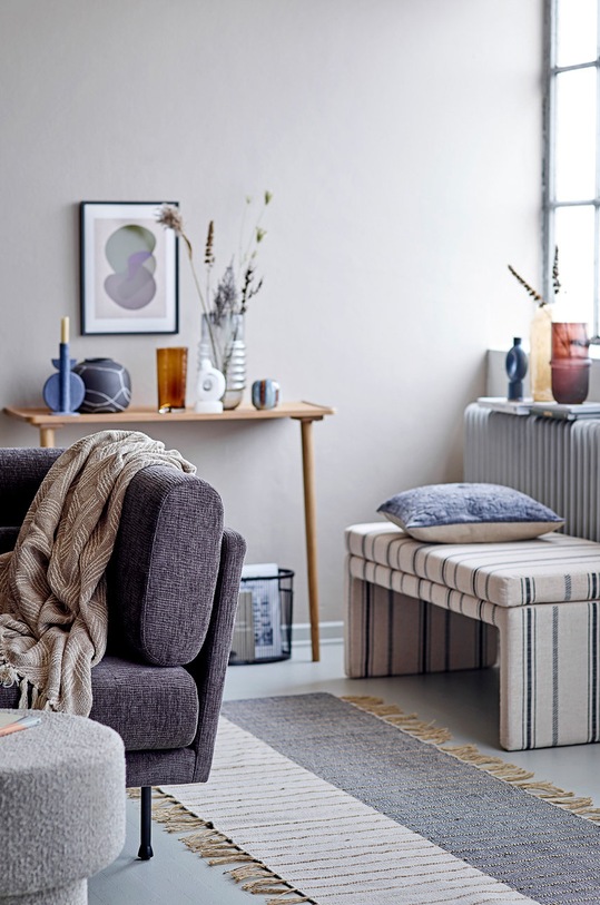 Salon i sypialnia Bloomingville świecznik dekoracyjny 82052300 niebieski