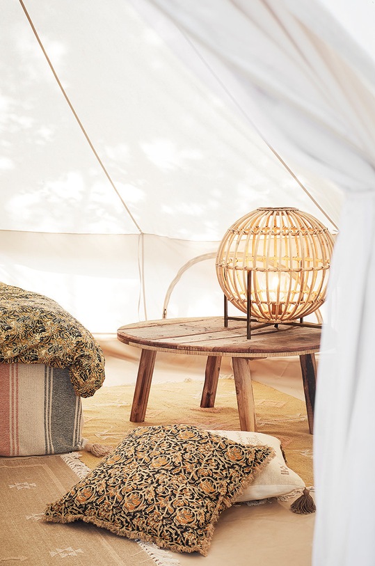 Madam Stoltz Jastučnica za jastuk bež JMS20.1029