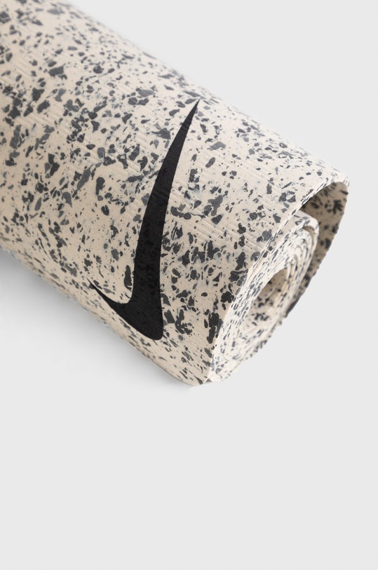 Akcesoria Nike mata do jogi N.100.3061.119 beżowy