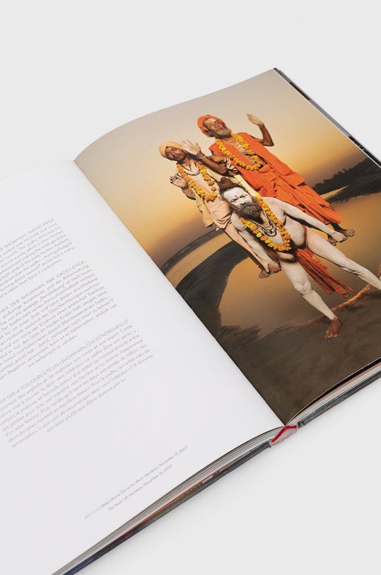 Knížka Taschen GmbH Michael O'neill. On Yoga. The Architecture Of Peace, Eddie Stern 9783836584876 vícebarevná AA00