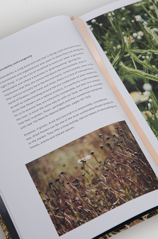 Knjiga Hardie Grant Books (UK) 9781784884345 šarena AA00