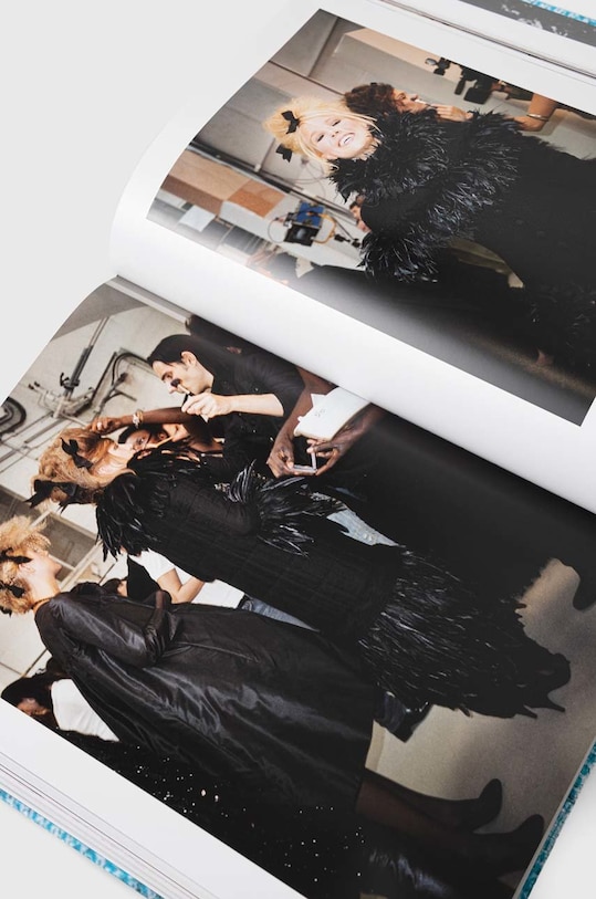 Lifestyle Thames & Hudson Ltd książka Karl Lagerfeld Unseen, Robert Fairer 9780500024249 multicolor