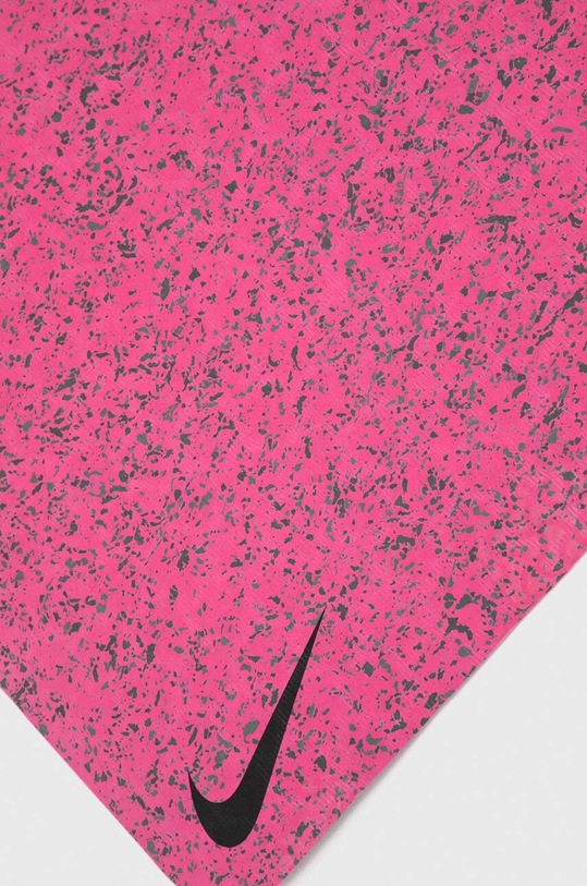 Akcesoria Nike mata do jogi Move N.100.3061.635 różowy