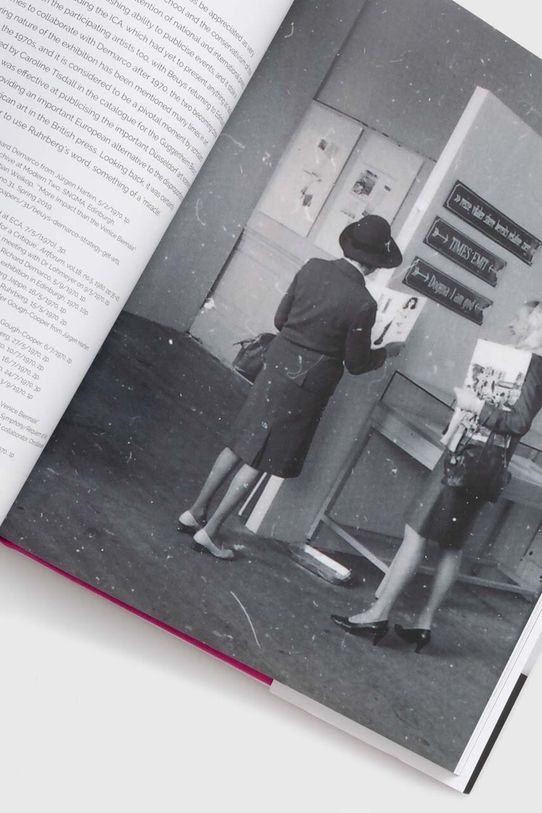 Αλμπουμ Studies in Photography Strategy: Get Arts, Christian Weikop 9781838382209 πολύχρωμο AA00