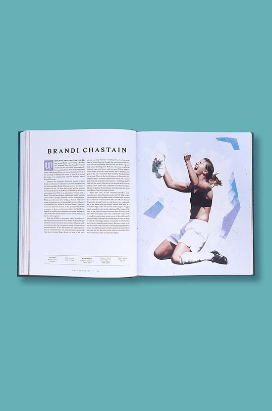 Lifestyle Książka Men in Blazers Present Gods of Soccer : The Pantheon of the 100 Greatest Soccer Players, Roger Bennett, Michael Davies, Miranda Davis AB1312 multicolor