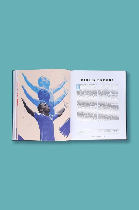 Książka Men in Blazers Present Gods of Soccer : The Pantheon of the 100 Greatest Soccer Players, Roger Bennett, Michael Davies, Miranda Davis AB1312 multicolor