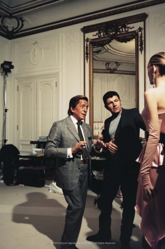 Decor Kniha QeeBoo Valentino: Themes and Variations, Pamela Golbin, English RI1046 viacfarebná