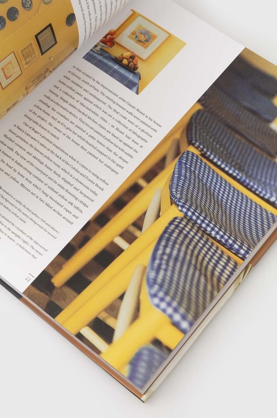 Knížka Inspirational Interiors by Roger Banks-Pye, English 9781788790475 vícebarevná AA00