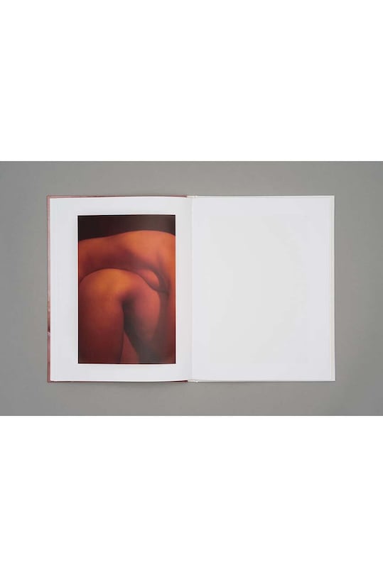 Лайфстайл Книга home & lifestyle Tonal by Olivia Malone, English LI1001 мультиколор