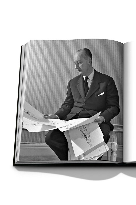 Lifestyle Knížka Assouline Dior by Christian Dior by Olivier Saillard, English 9781614285489 vícebarevná