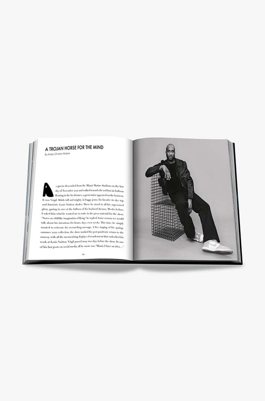 Kniha Assouline Louis Vuitton by Virgil Abloh, Engllish viacfarebná 9781649801838