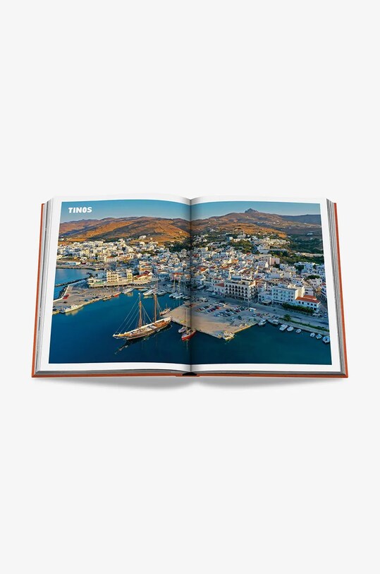 Knížka Assouline Greek Islands by Chrysanthos Panas, English vícebarevná 9781649800398