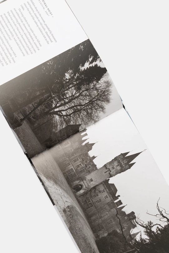 Rig-Tig könyv Abandoned Places by Henk Van Rensbergen, English 9789401461511 fehér AA00