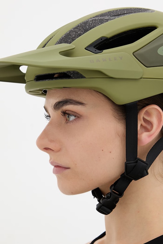 Oakley cască de bicicletă DRT3 TRAIL EUROPE FOS900633 verde