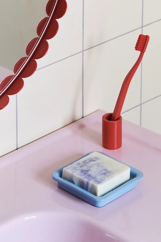 HAY pojemnik na szczoteczkę do zębów 3 x 5 cm czerwony AB532.A751