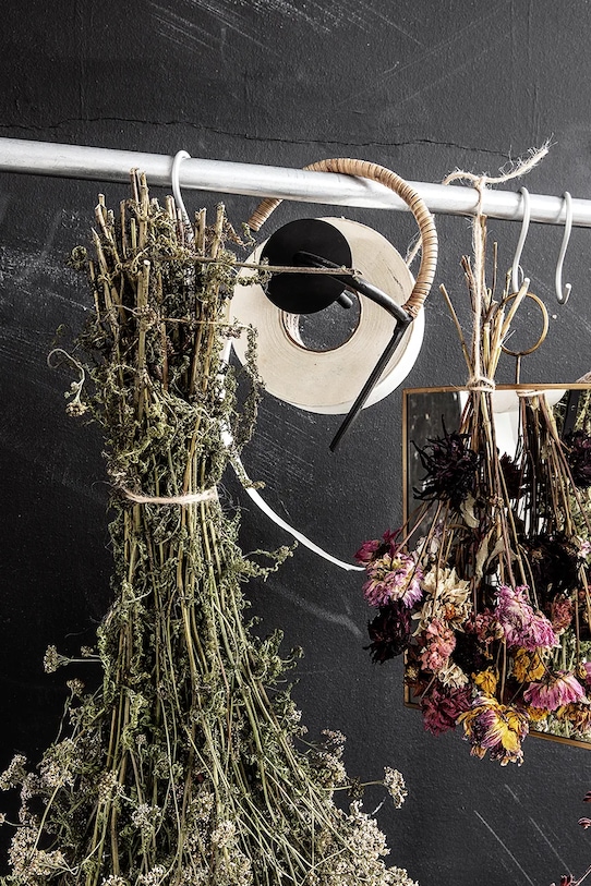 House Doctor suport pentru hârtie igienică 16,5 x 21 cm 204000501 negru AA00