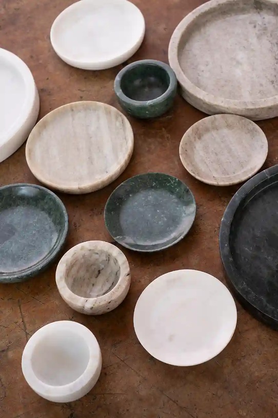 Baie Madam Stoltz tavă decorativă 20 cm KT29605WH alb