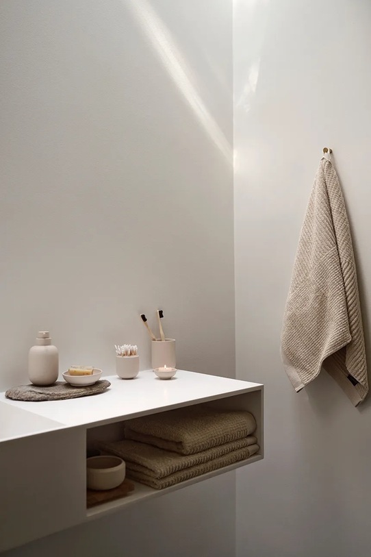 Łazienka Zone Denmark pojemnik z pokrywką Sensu 9 cm 34956 beżowy