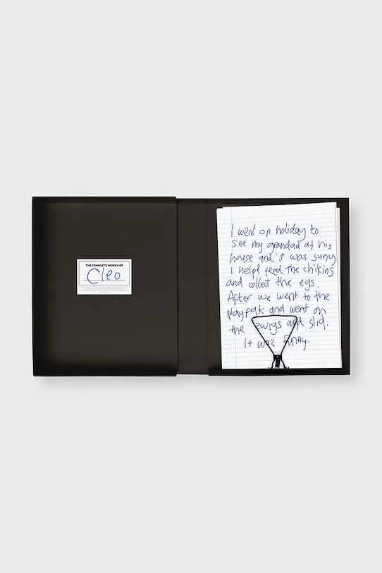 Luckies of London album na twórczość artystyczną dziecka Big Book for Little Author 23,6 x 32,8 x 5,5 cm. beżowy SK.LITTAUTHOR1