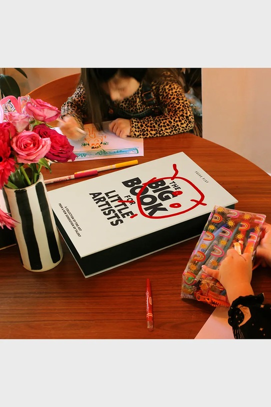 Άλμπουμ για τα έργα τέχνης των παιδιών Luckies of London Big Book for Little Artists 23,6 x 32,8 x 5,5 cm SK.LITTARTIST1 μπεζ