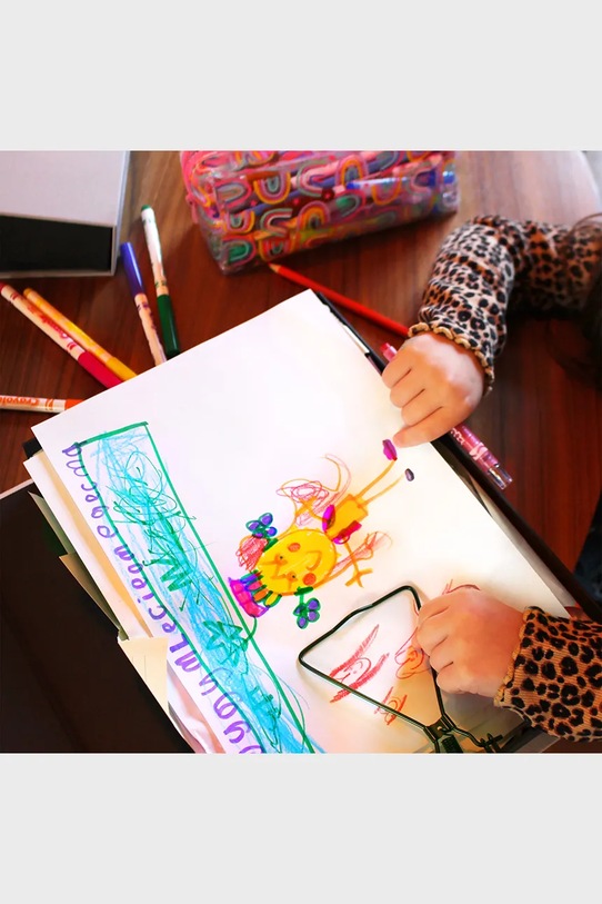 Άλμπουμ για τα έργα τέχνης των παιδιών Luckies of London Big Book for Little Artists 23,6 x 32,8 x 5,5 cm SK.LITTARTIST1