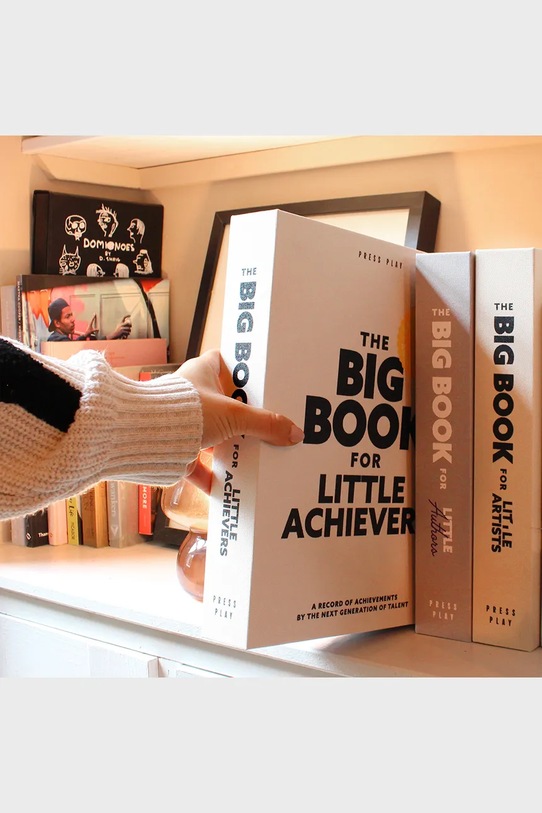 Άλμπουμ για τα πιστοποιητικά των παιδιών Luckies of London Big Book for Little Achievers 23,6 x 32,8 x 5,5 cm SK.LITTACHIEVE1