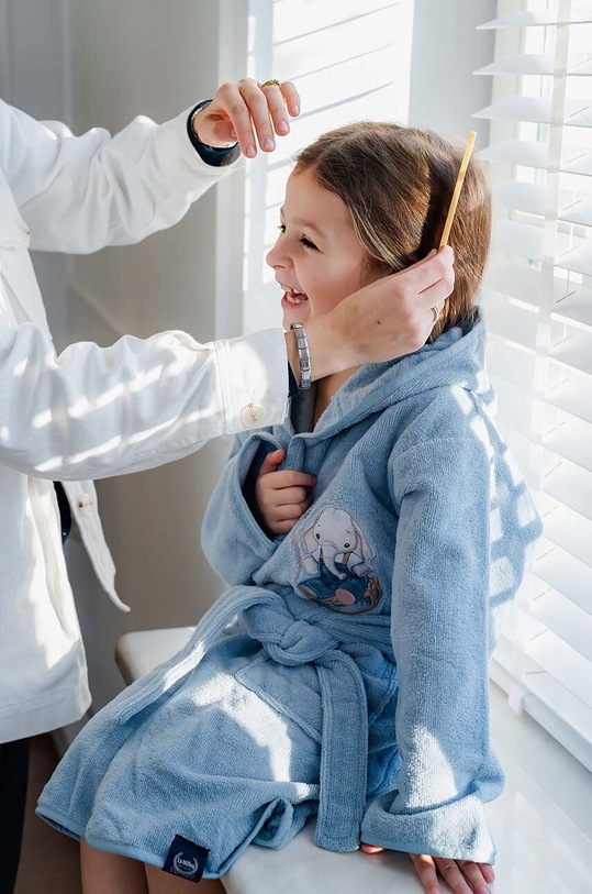 Dječji kućni ogrtač La Millou SIMBO by Maja Hyży plava 148351.Szlafrok.Dziecie