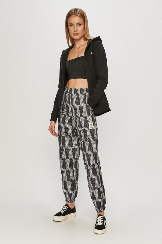 Vans - Bavlnená mikina VN0A4DRCBLK1 čierna AA00