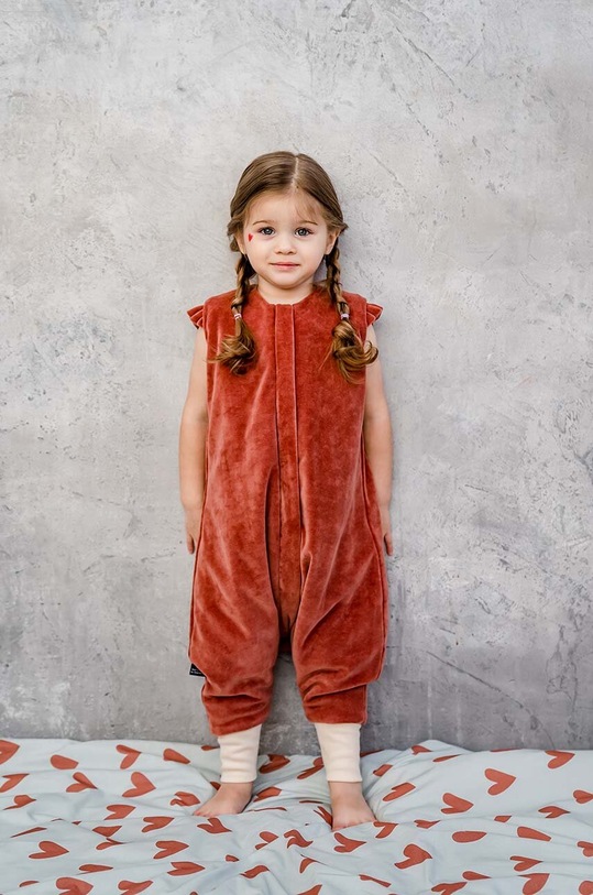 Дитячі повзунки для сну La Millou Cotto HEARTBEAT PINK 139647.Spiworek.z.nogaw червоний